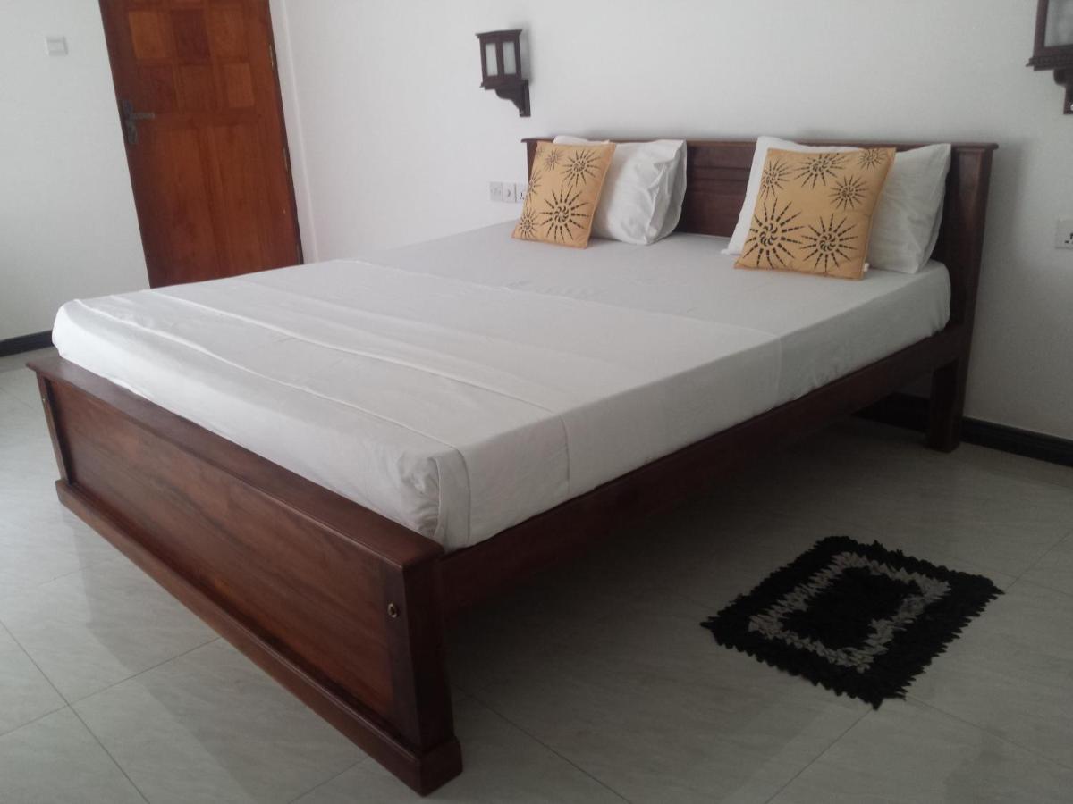 Welcome Family Guest House. Бентота Екстер'єр фото